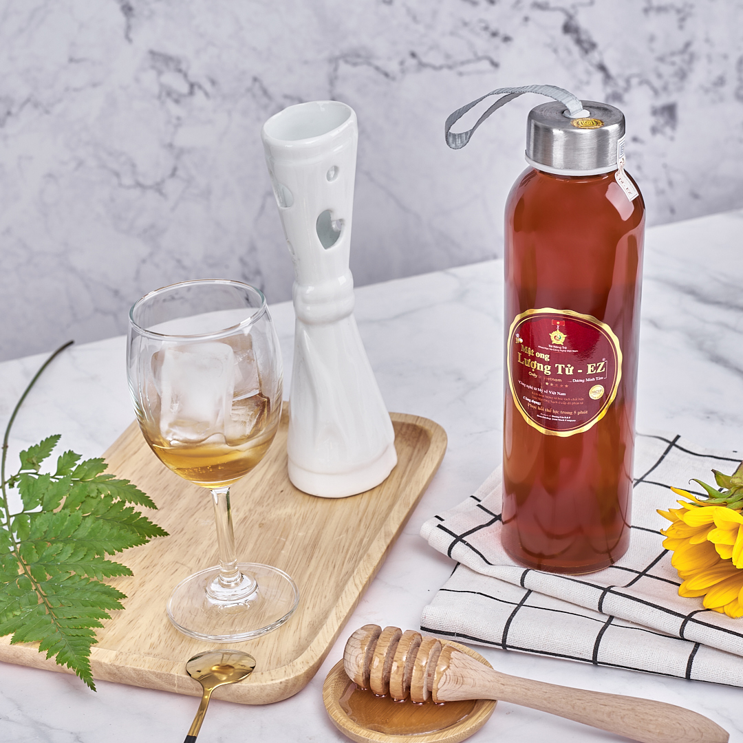 Mật ong lượng tử EZ Chai 700g (500ml)